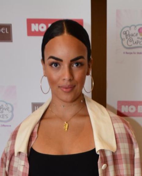 Diandra Barnwell Headshot