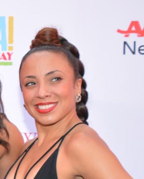 Michelle Alvez Headshot