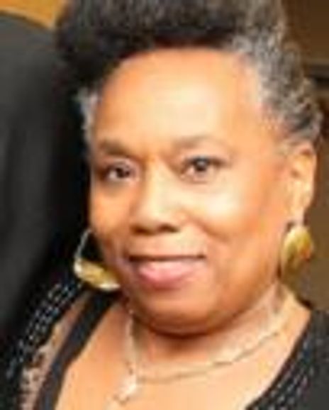 Jeanine Foster-McKelvia Headshot