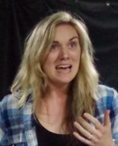 Mari Minette Linder Headshot