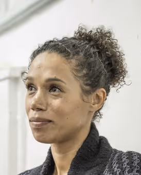 Vinette Robinson Headshot