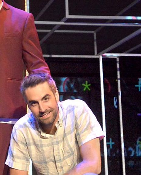 Peter Richards Headshot