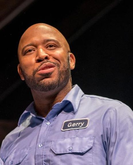 Boise Holmes Headshot