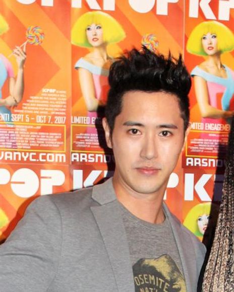 Jimwoo Jung Headshot