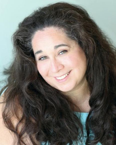 Eleonore S. Thomas Headshot