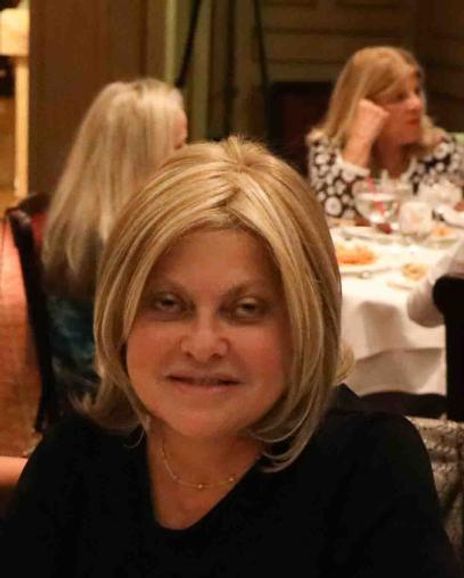 Ellen Kaminsky Headshot