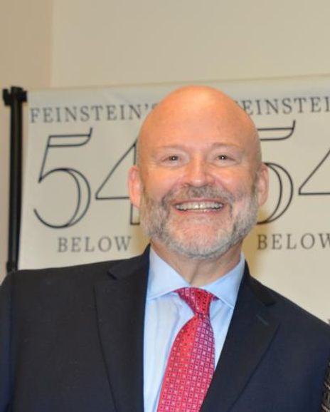 Dane P Rowe Headshot