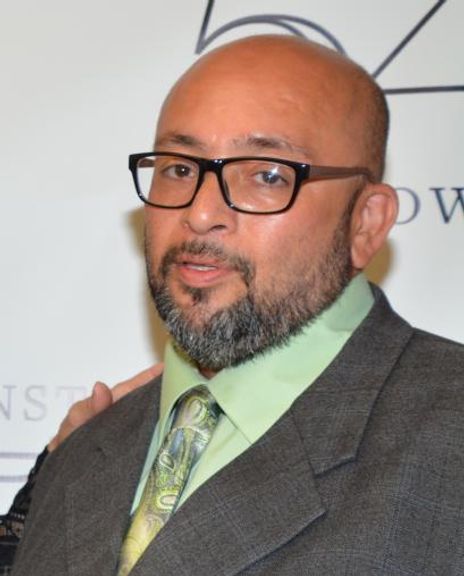 Luis Torres Headshot