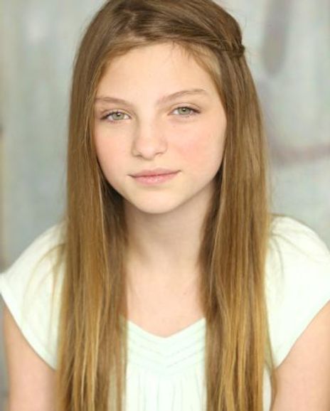 Ashleigh Nutt Headshot