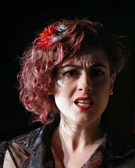 Vivienne Carrette Headshot