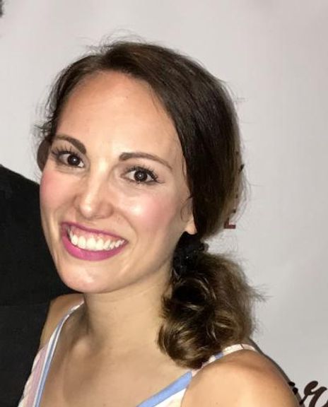 Becky Whitcomb Headshot