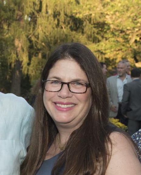 Denise Marshall Headshot