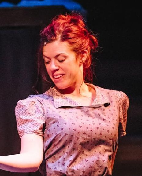 Sarah Briggs Headshot