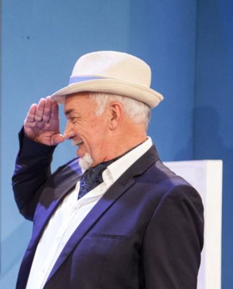 Rouel Beukes Headshot