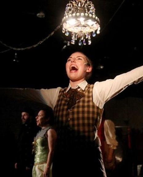 Sarah Myers Headshot