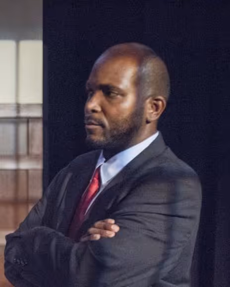 Robert D Hardaway Headshot