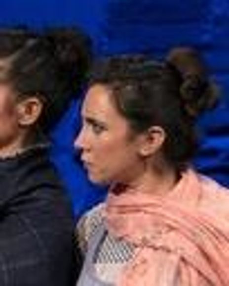 Annika Markes Headshot