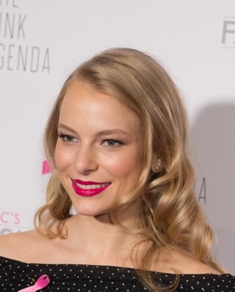 Danielle Lauder Headshot