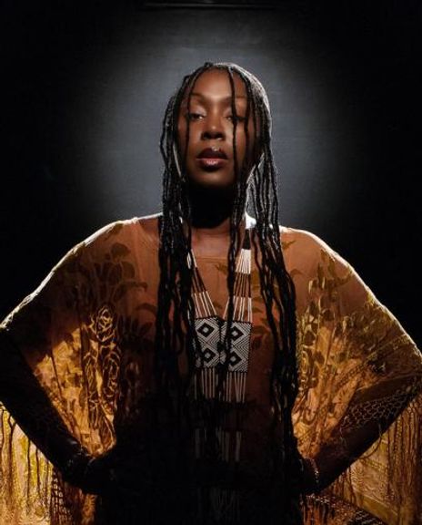 Jaye-Ella Ruth Headshot