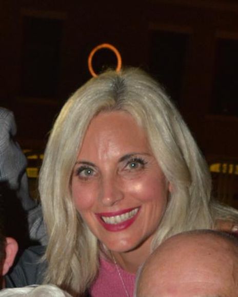 Julie Gachko Headshot