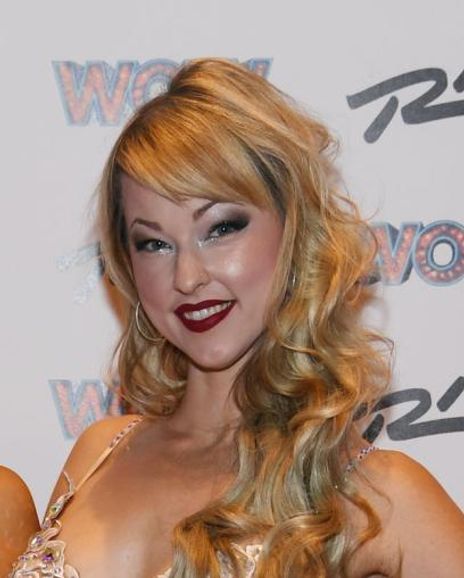 Ella Storme Headshot