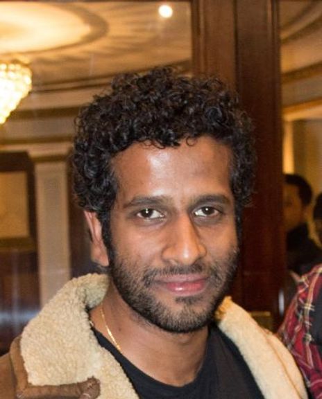 Prasanna Puwanarajah Headshot
