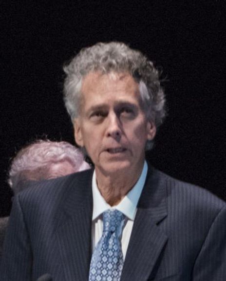 Bruce Sagan Headshot