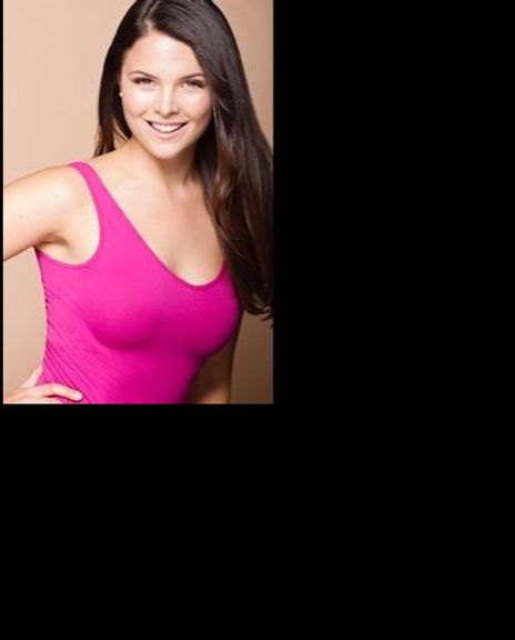 Elise Kowalick Headshot