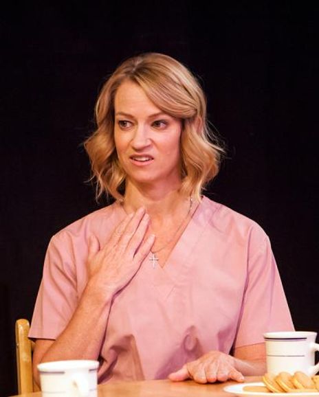 Shannon Mohoney Headshot