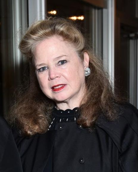 Jennifer Danner Headshot