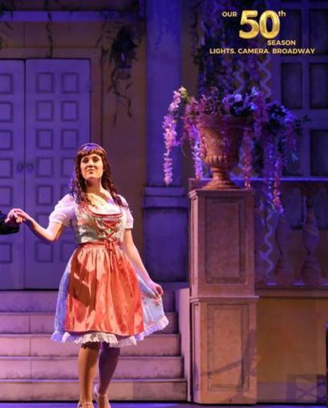 Katie Ferretti Headshot