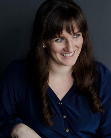 Emily Beth Lange Headshot