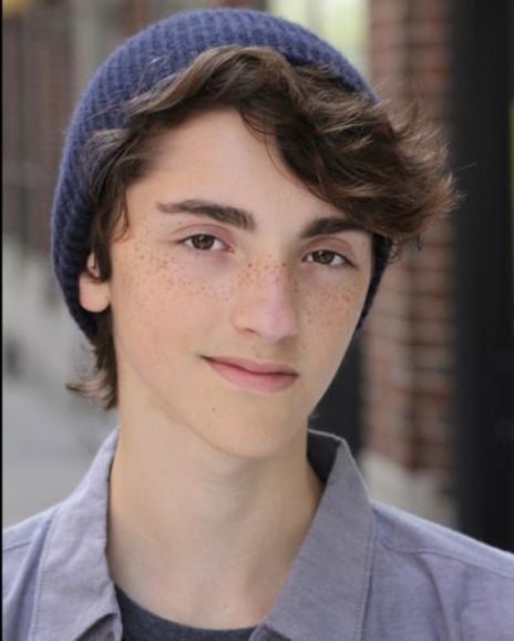 Hayden Oliver Headshot
