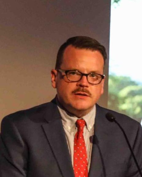 Jose Mendez Headshot