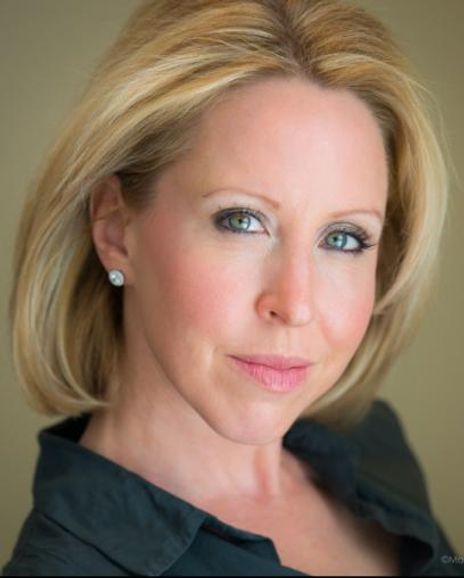 Carly Callahan Headshot