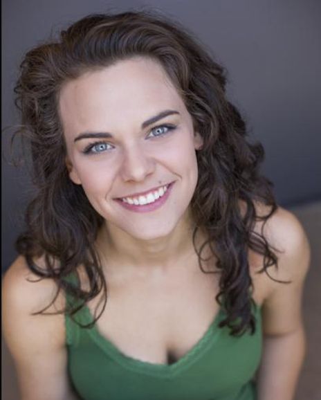 Mackenzie Menter Headshot