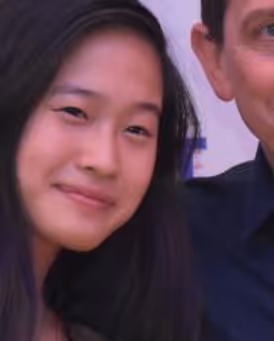 Zoe Manarel Headshot