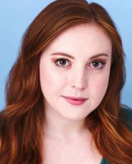 Xandra Schultz Headshot