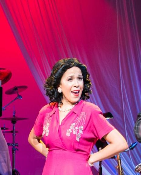 Ashley D Gallo Headshot