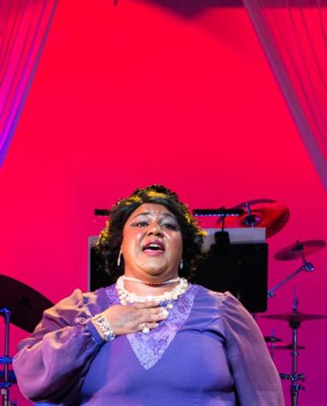 Erica Richardson Headshot