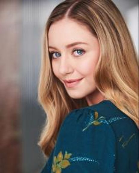 Kelly Baker Headshot