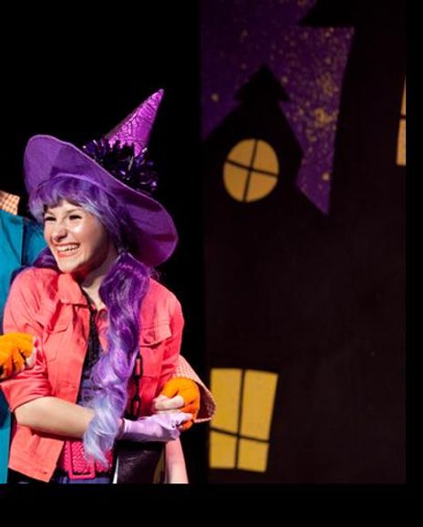 Sydney Maher Headshot