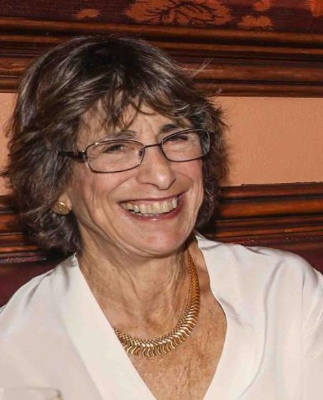 Martha Wolfgang Headshot