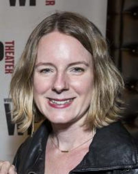 Kelly Hanson Headshot