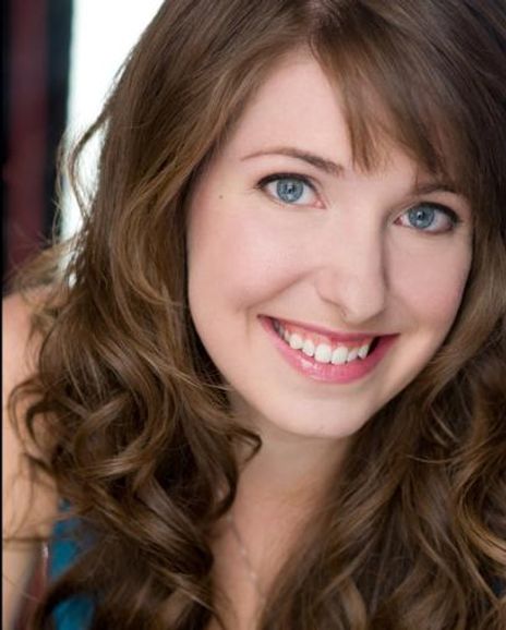 Elizabeth Kensek Headshot