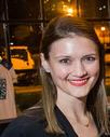 Annie Criner Eifler Headshot