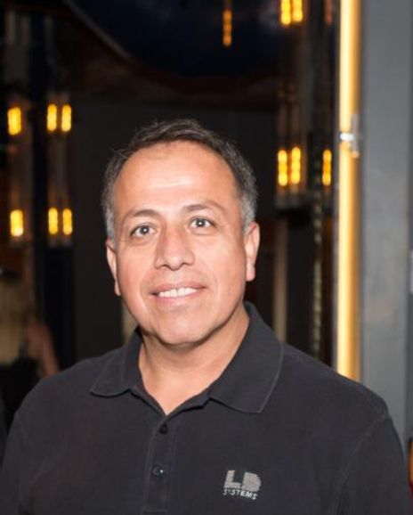 Ramon Pineda Headshot
