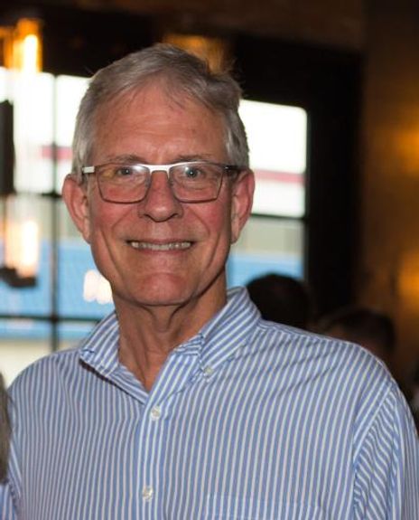 Nancy Wozny Headshot