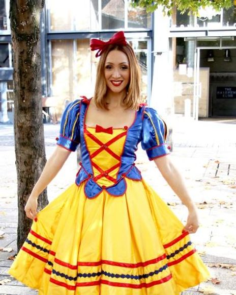 Lucy-Jo Hudson Headshot