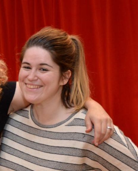 Elena Chapman Headshot